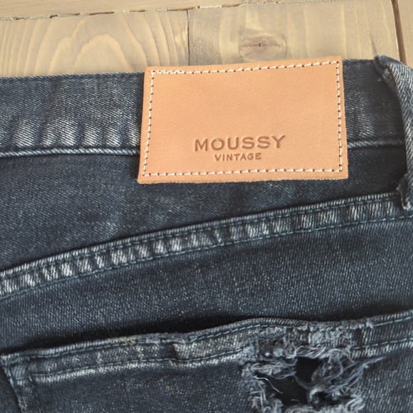 Moussy Vintage Women’s Faded Black Distressed Mid Rise Jeans - Picture 11 of 12